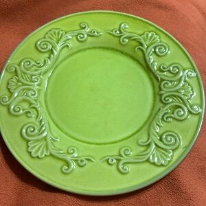 Lime Green decorative plate from PTMD Collection